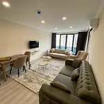 Rena Grand & Hotel