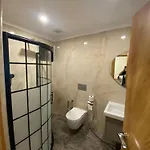 Rena Grand & Hotel