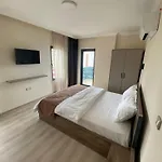 Hotel Rena Grand & Trabzon