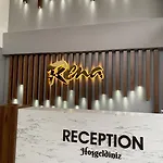 Rena Grand & Hotel