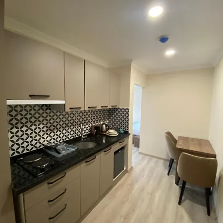 Rena Grand & 酒店 特拉布宗