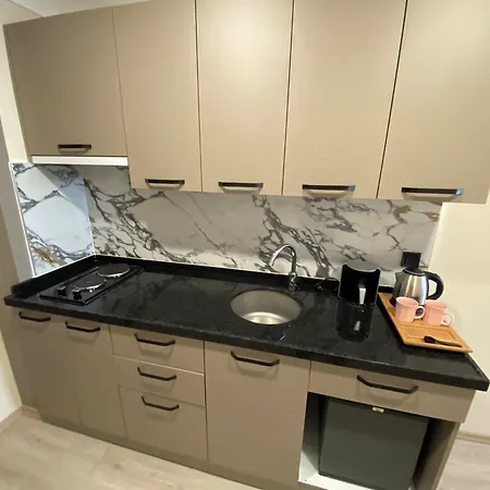 Rena Grand & 酒店 特拉布宗