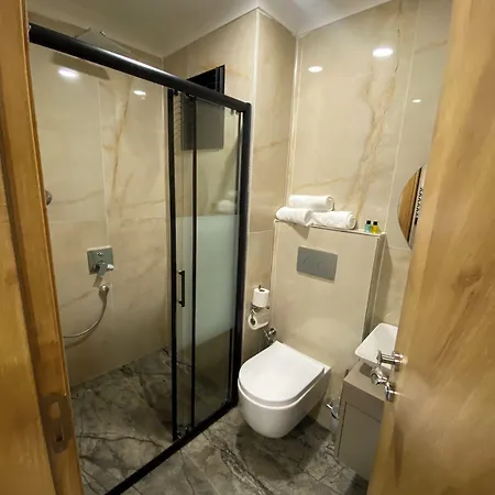 Rena Grand & 酒店 特拉布宗