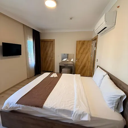 Rena Grand & Otel