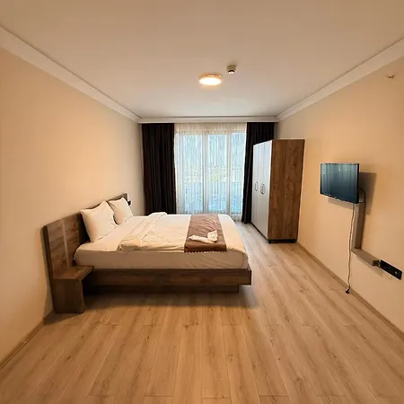 Rena Grand & Hotel *