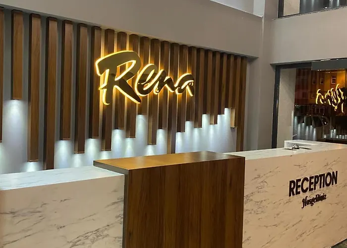 Rena Grand & 特拉布宗