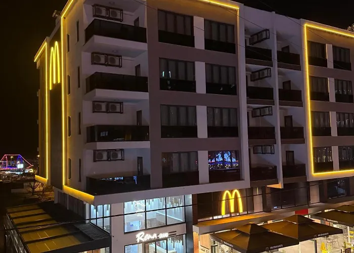 酒店 Rena Grand & 特拉布宗