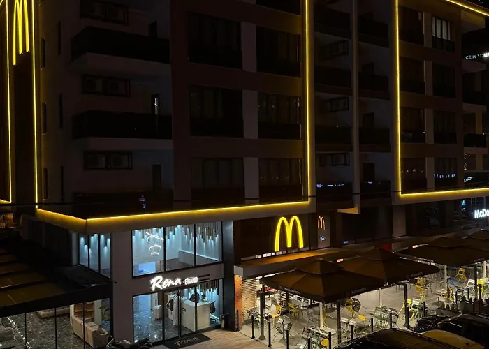 Rena Grand & * 特拉布宗